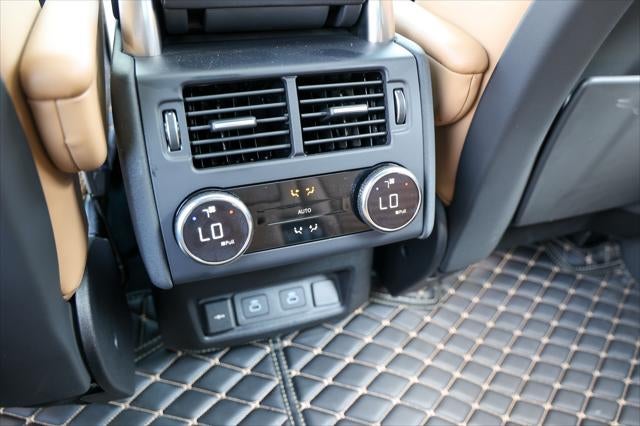 2026 Land Rover Discovery Gemini Edition