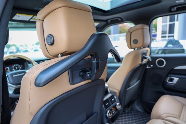 2026 Land Rover Discovery Gemini Edition