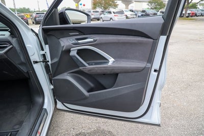 2025 Audi SQ5 Premium Plus