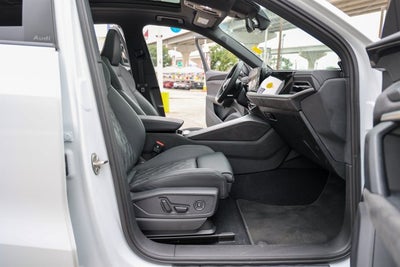 2025 Audi SQ5 Premium Plus