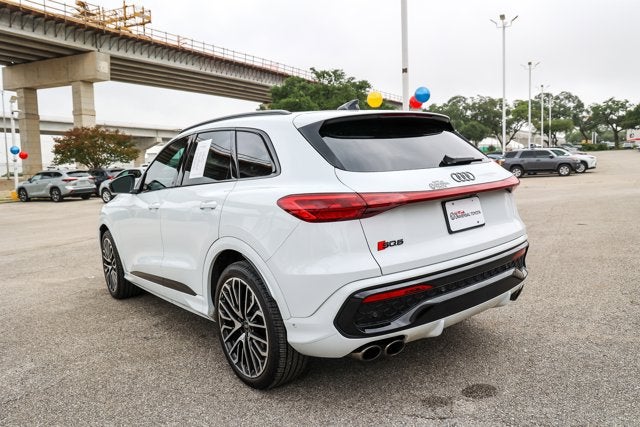 2025 Audi SQ5 Premium Plus