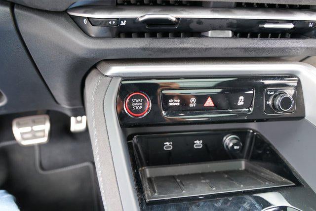 2025 Audi SQ5 Premium Plus