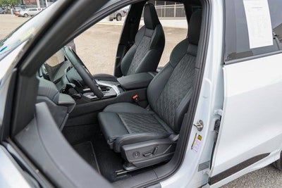2025 Audi SQ5 Premium Plus