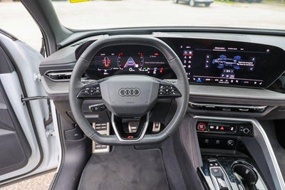 2025 Audi SQ5 Premium Plus
