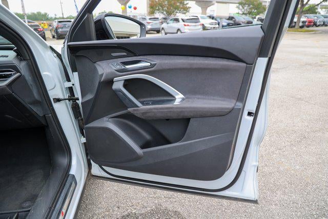 2025 Audi SQ5 Premium Plus