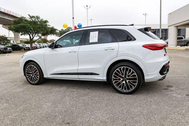 2025 Audi SQ5 Premium Plus
