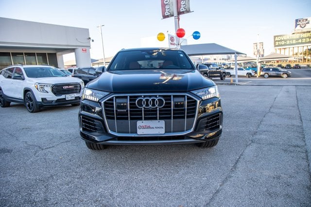 2023 Audi Q7 Premium