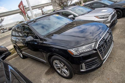 2023 Audi Q7 Premium