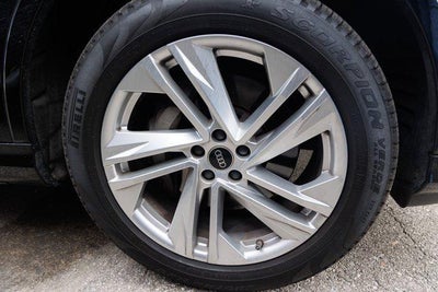 2023 Audi Q7 Premium