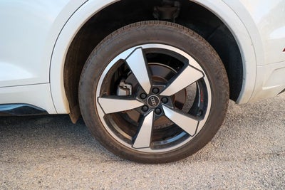 2023 Audi Q5 S line Premium Plus