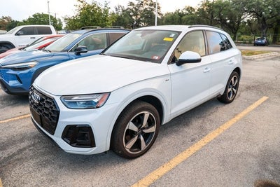 2023 Audi Q5 S line Premium Plus