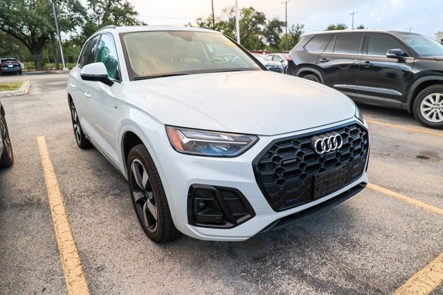 2023 Audi Q5 S line Premium Plus