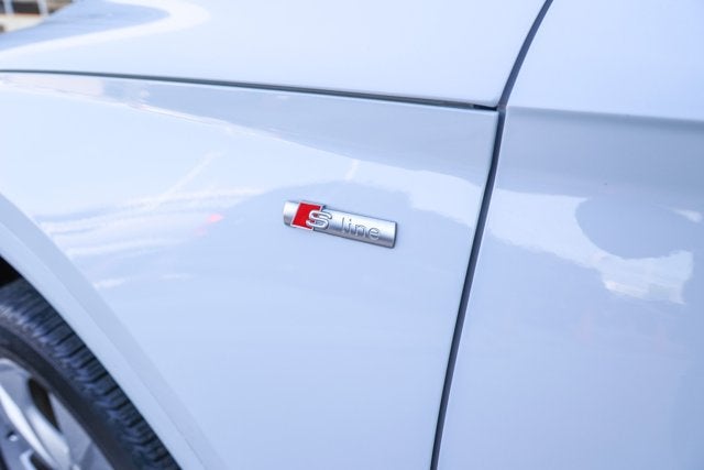 2023 Audi Q5 S line Prestige