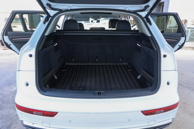 2023 Audi Q5 S line Prestige