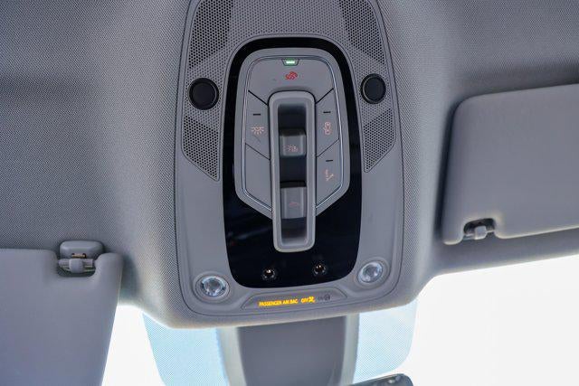 2023 Audi Q5 S line Prestige