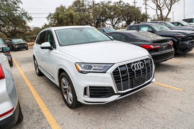 2022 Audi Q7 Premium Plus