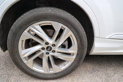 2022 Audi Q7 Premium Plus