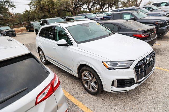 2022 Audi Q7 Premium Plus