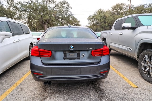 2017 BMW 330i 330i