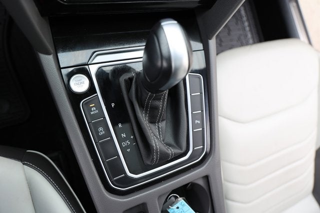 2023 Volkswagen Arteon SEL R-Line