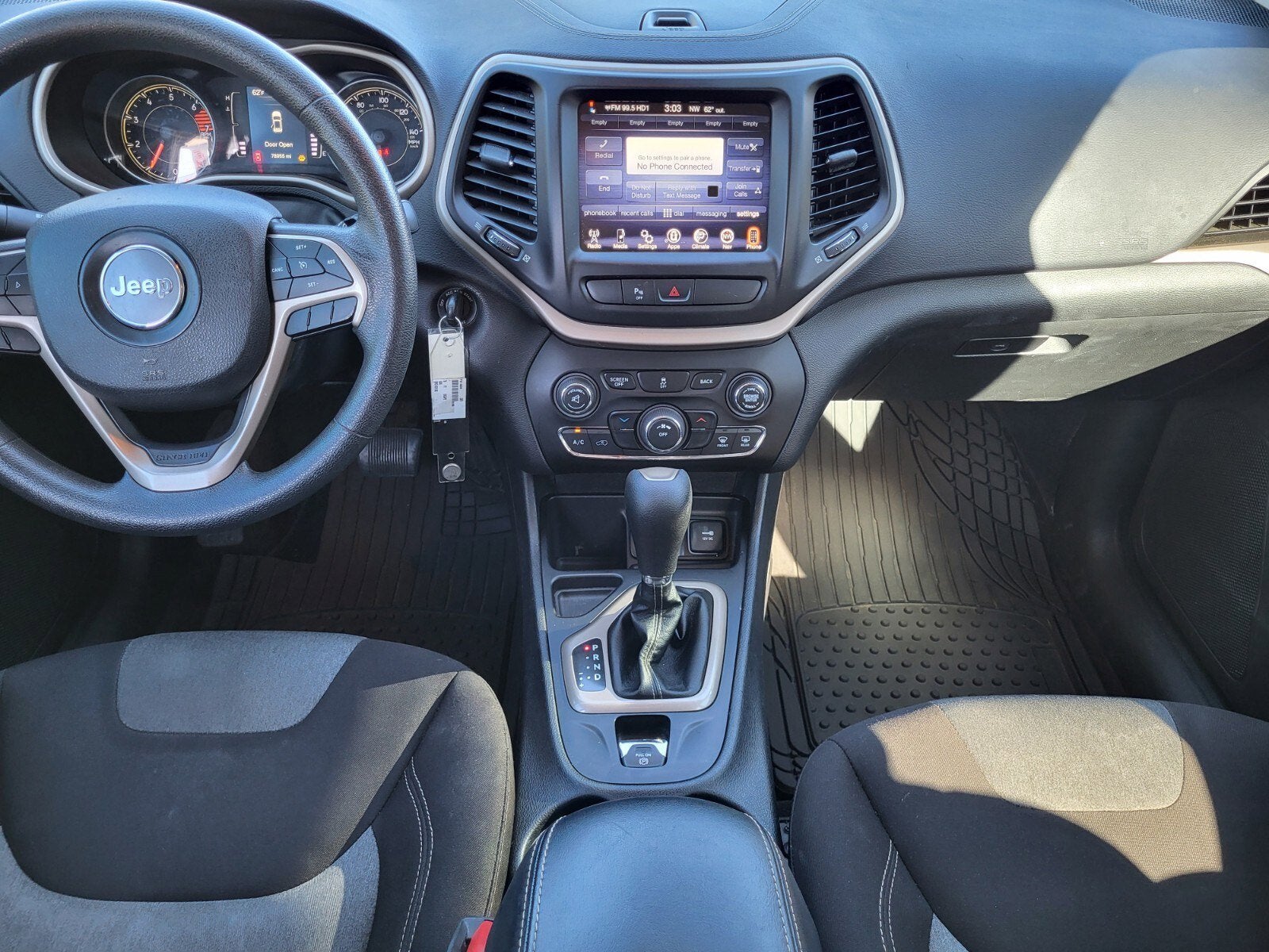 2018 Jeep Cherokee Latitude Tech Connect