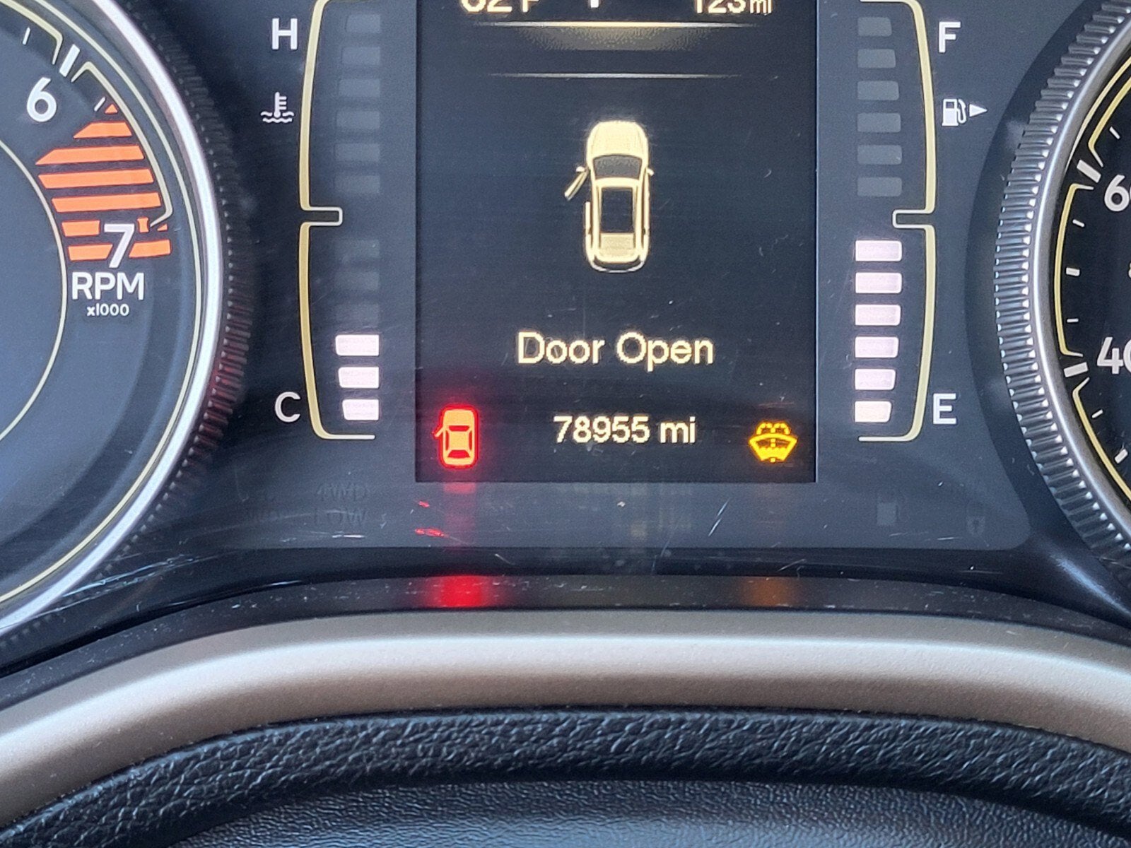 2018 Jeep Cherokee Latitude Tech Connect