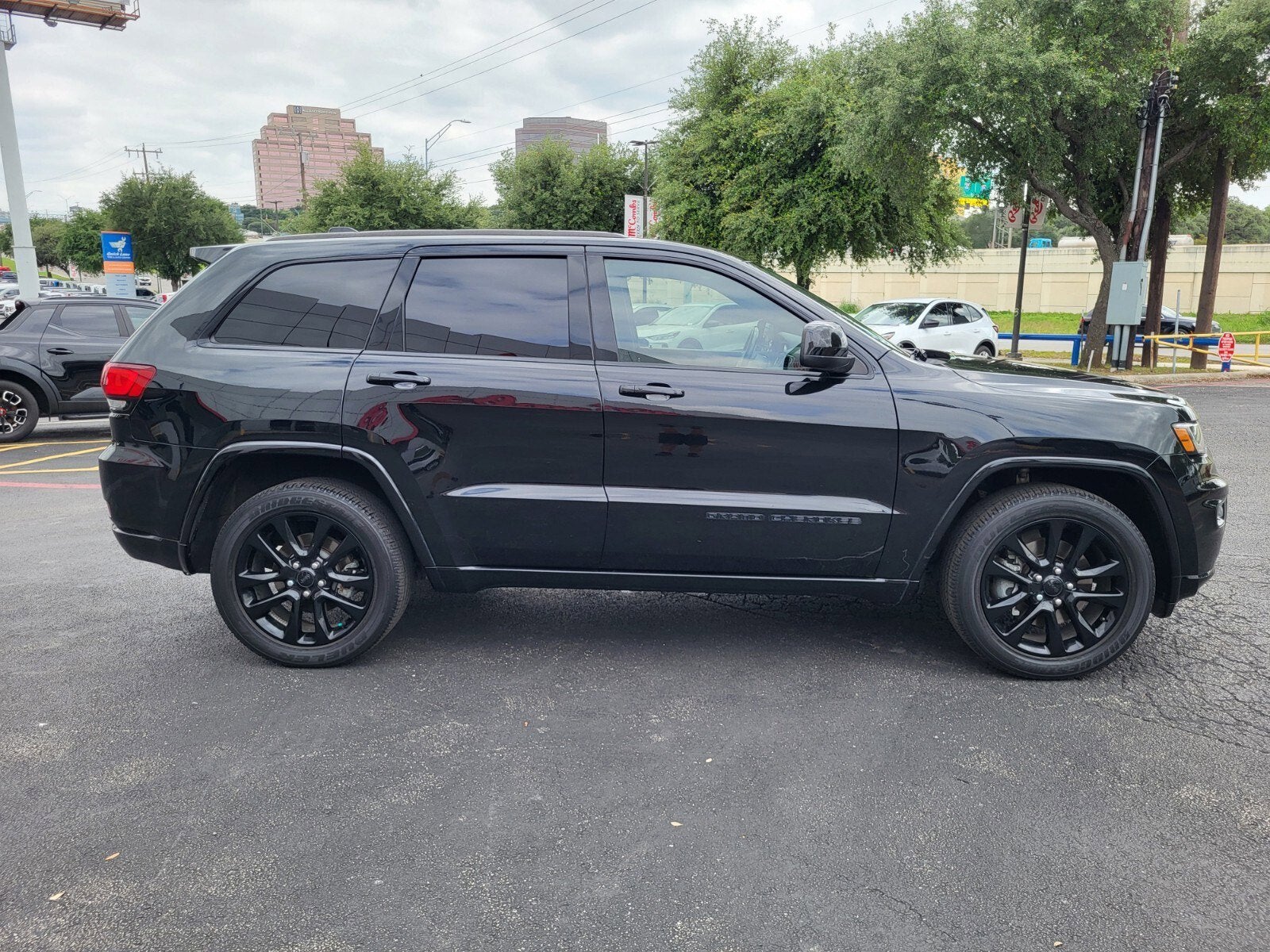 2021 Jeep Grand Cherokee Laredo X