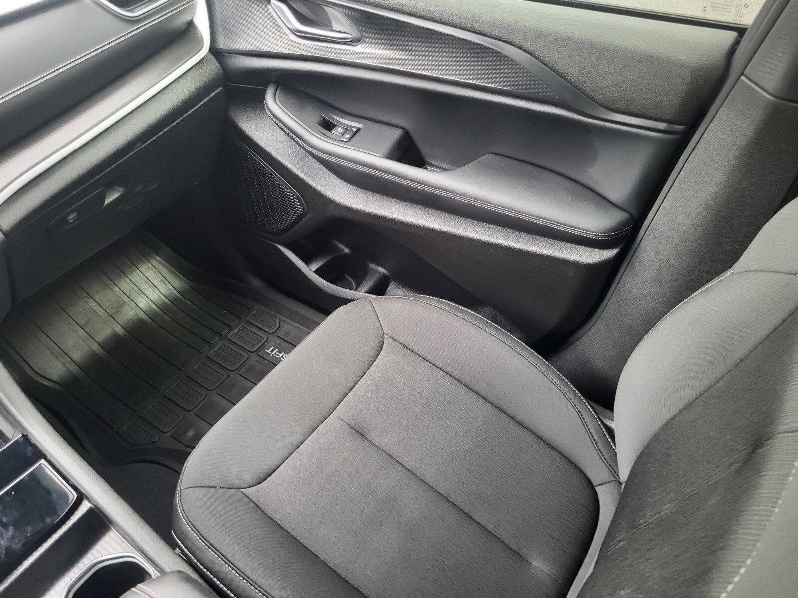 2025 Jeep Grand Cherokee L Laredo X