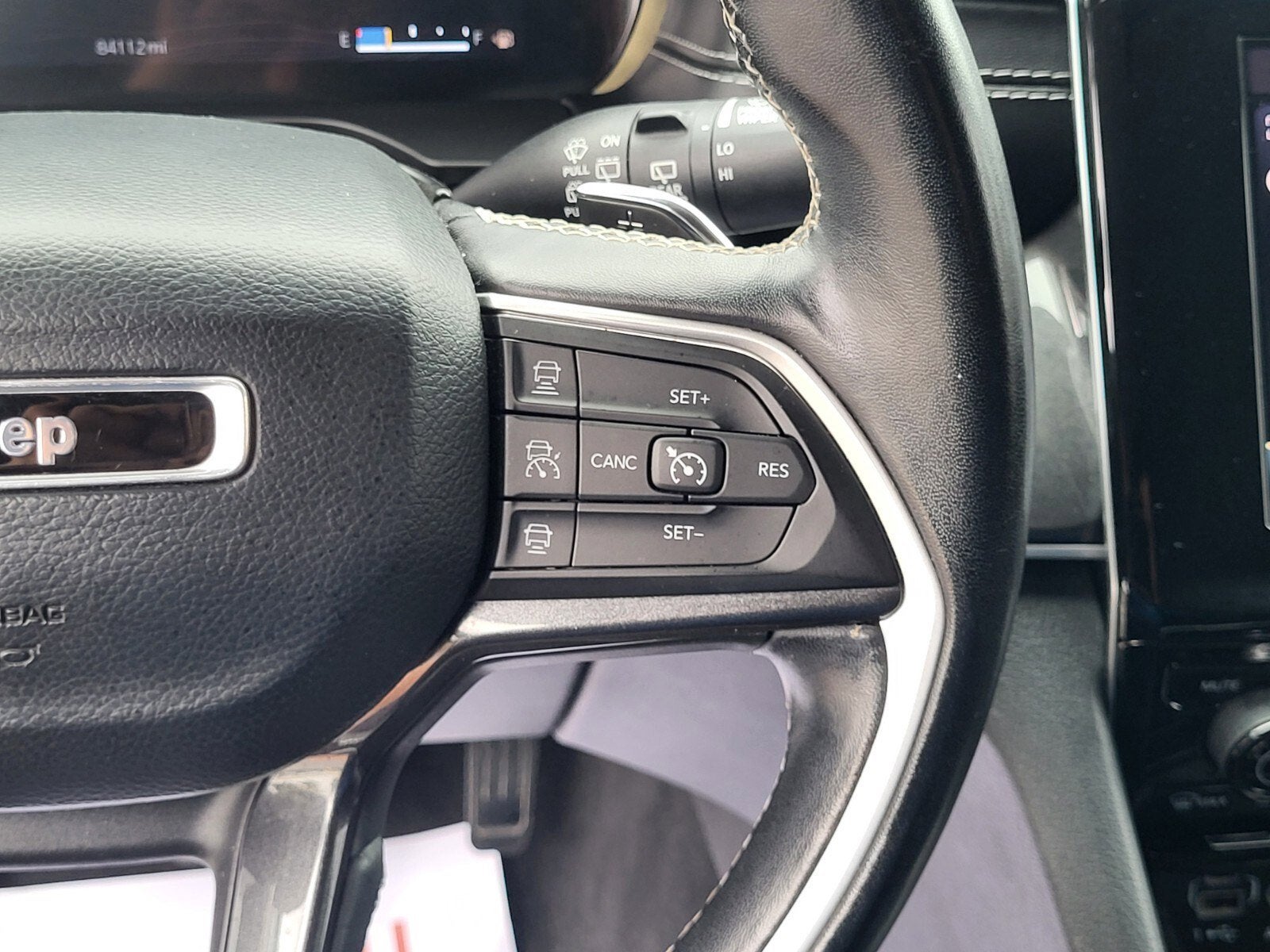 2022 Jeep Grand Cherokee L Laredo