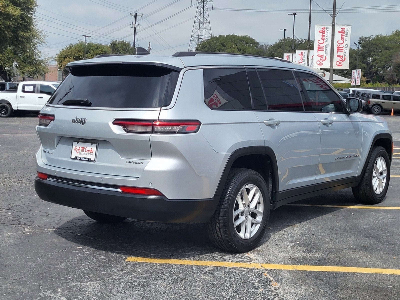 2022 Jeep Grand Cherokee L Laredo