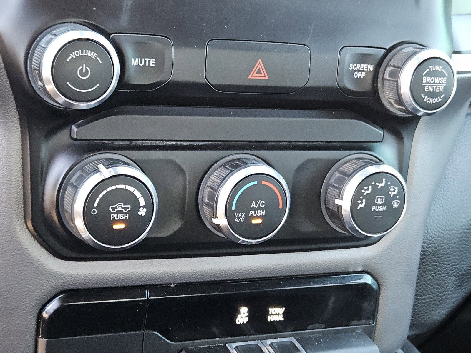 2022 RAM 1500 Lone Star