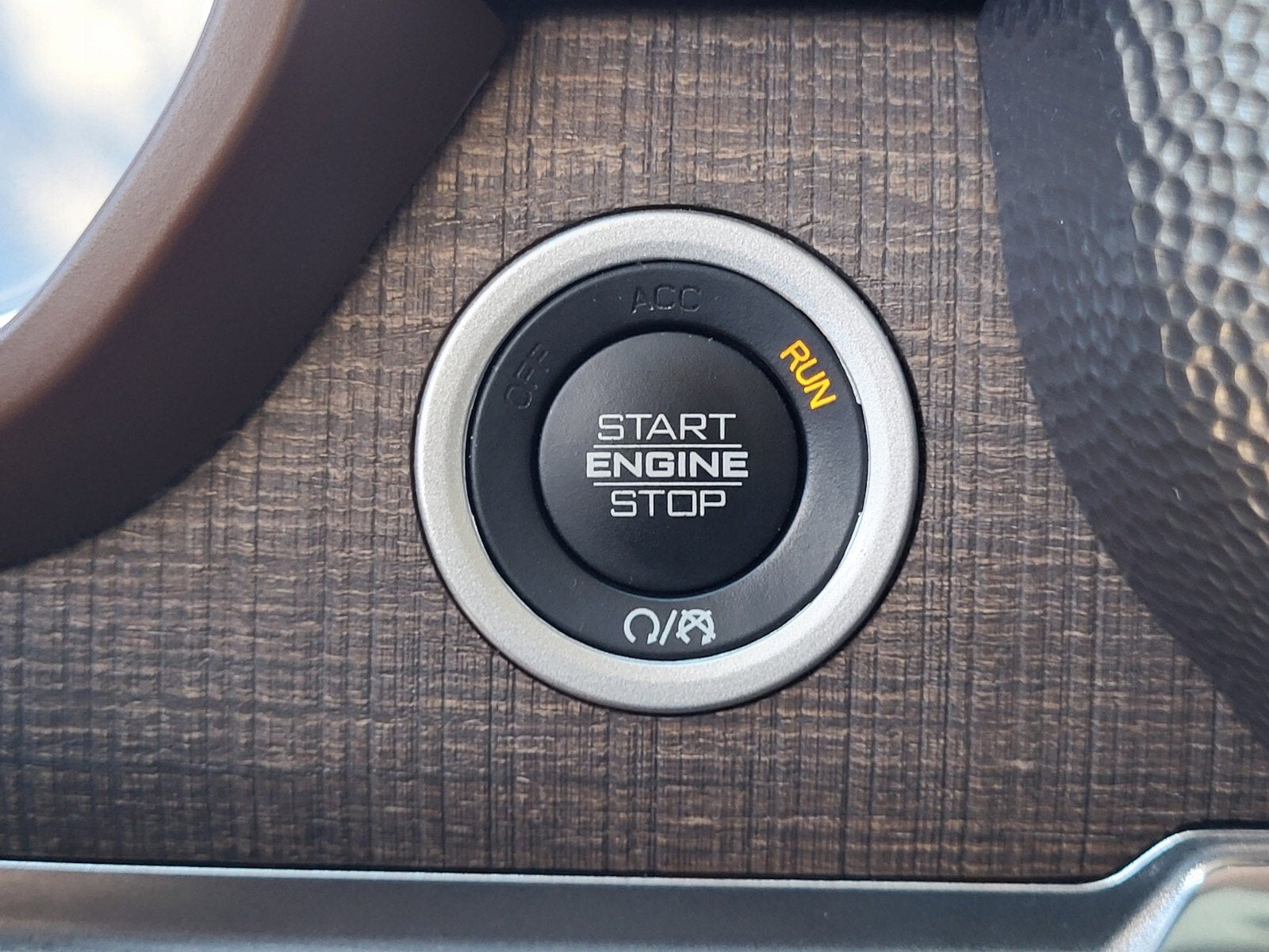 2024 RAM 1500 Longhorn