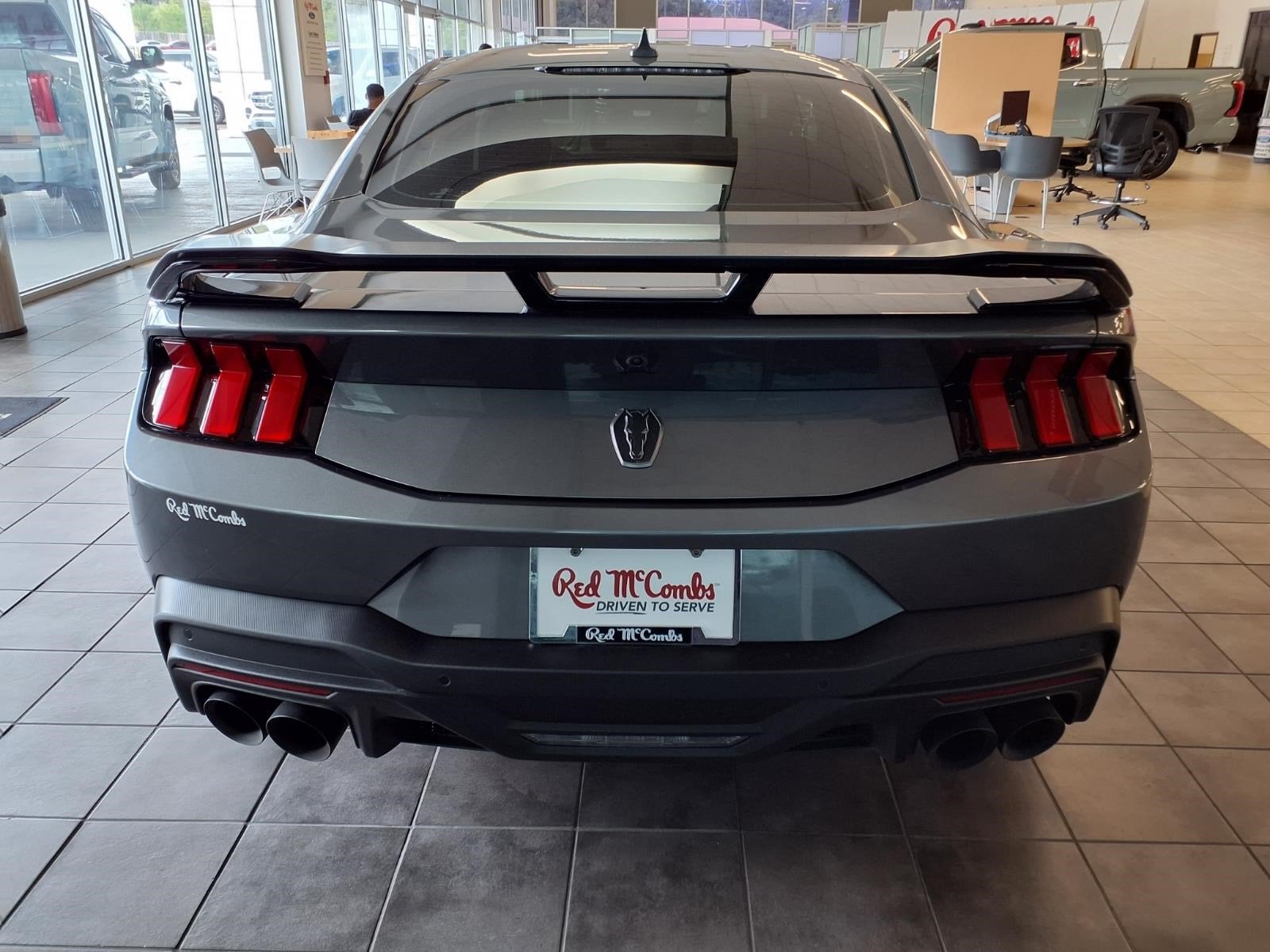 2025 Ford Mustang Dark Horse