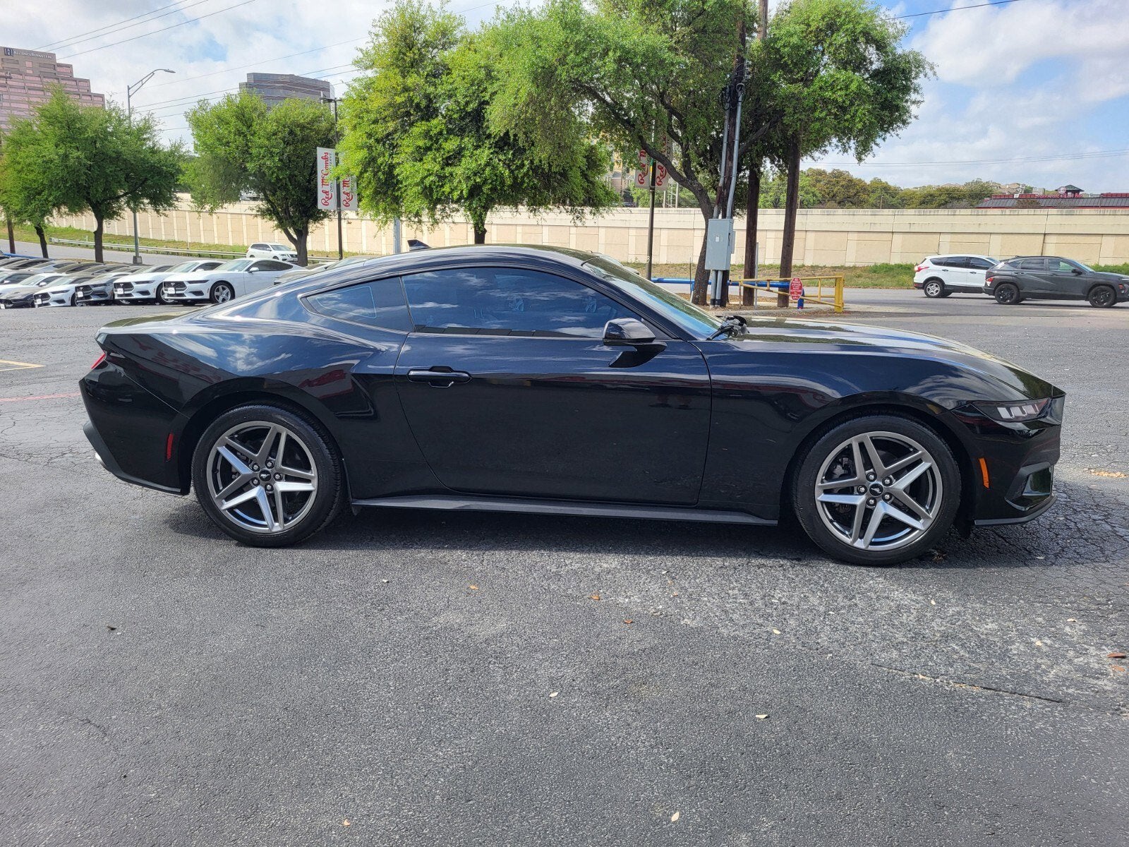 2024 Ford Mustang EcoBoost