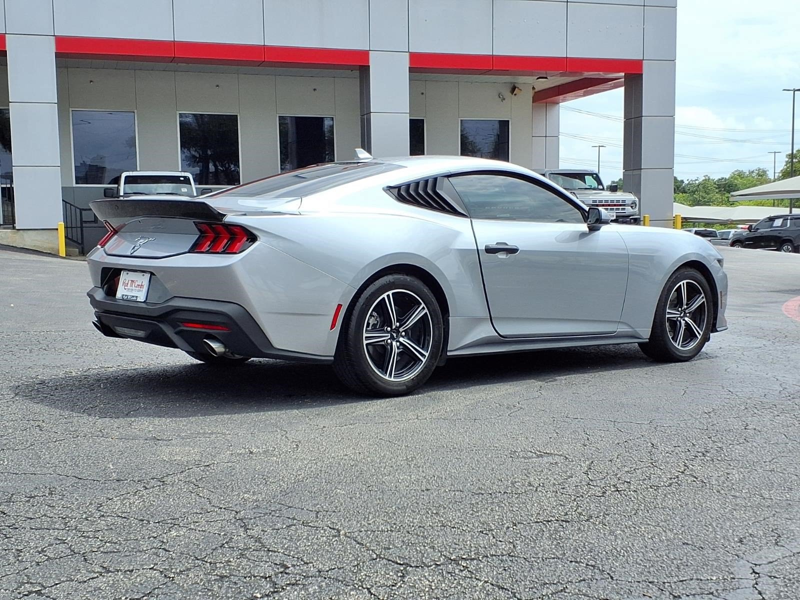 2025 Ford Mustang EcoBoost