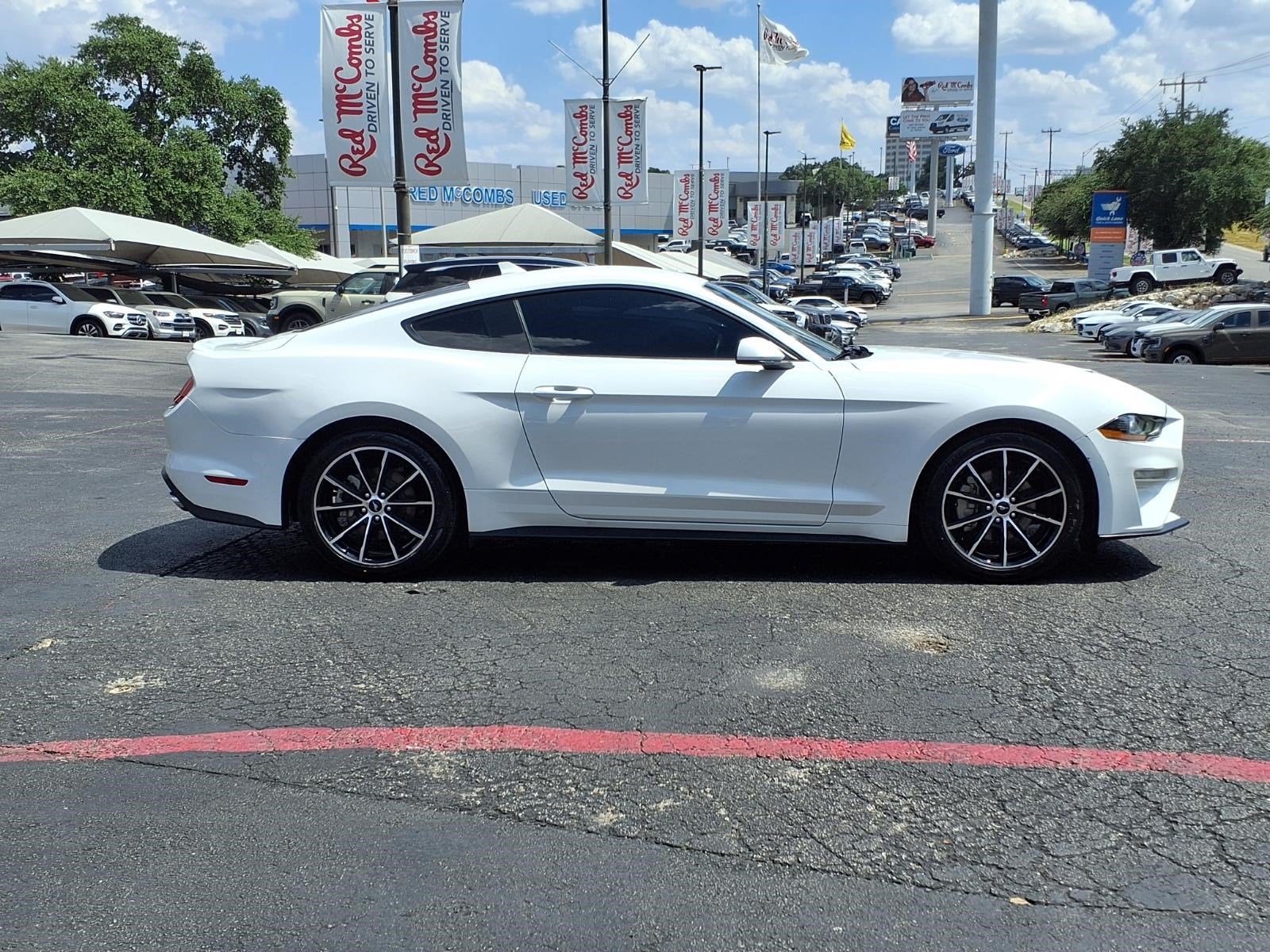 2020 Ford Mustang EcoBoost