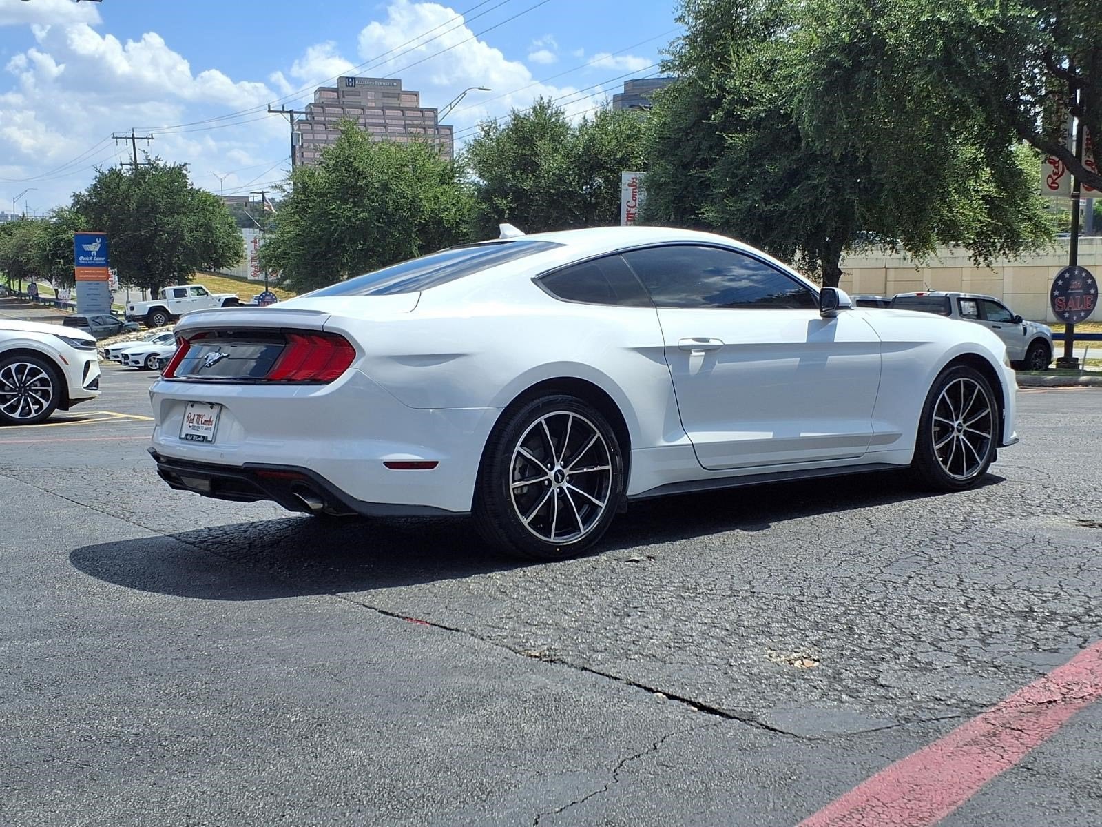2020 Ford Mustang EcoBoost