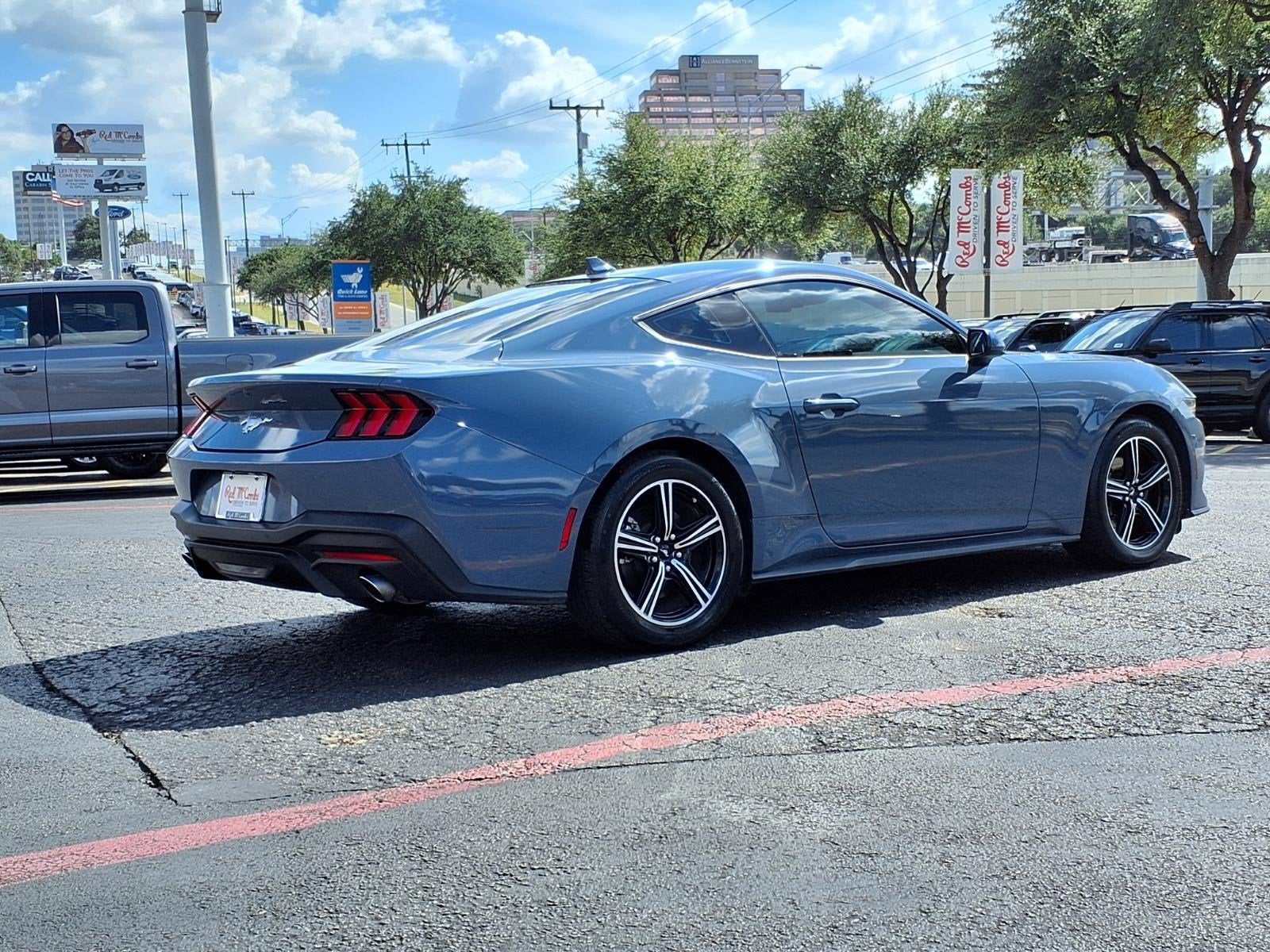 2025 Ford Mustang EcoBoost