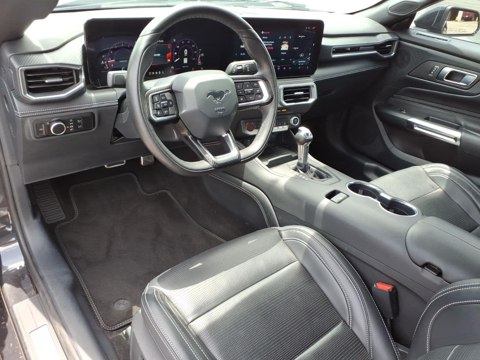 2024 Ford Mustang EcoBoost Premium