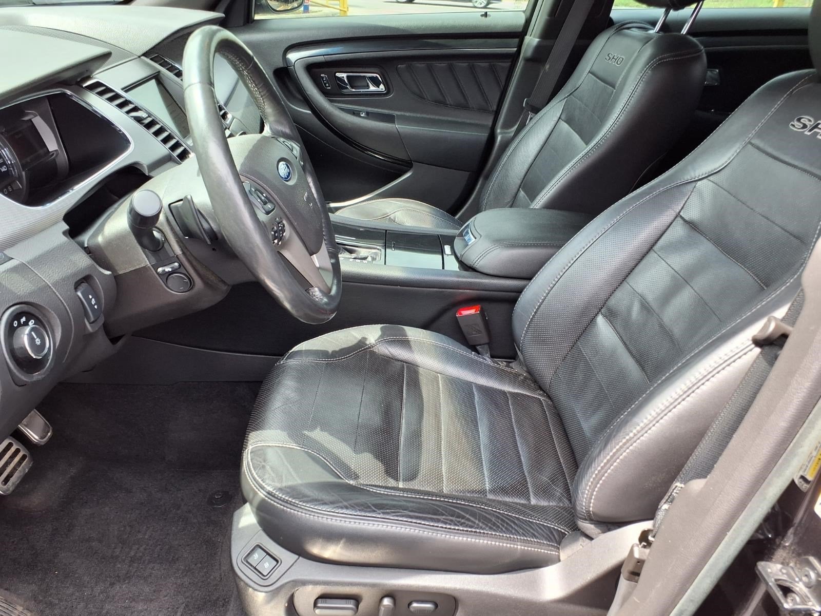 2017 Ford Taurus SHO