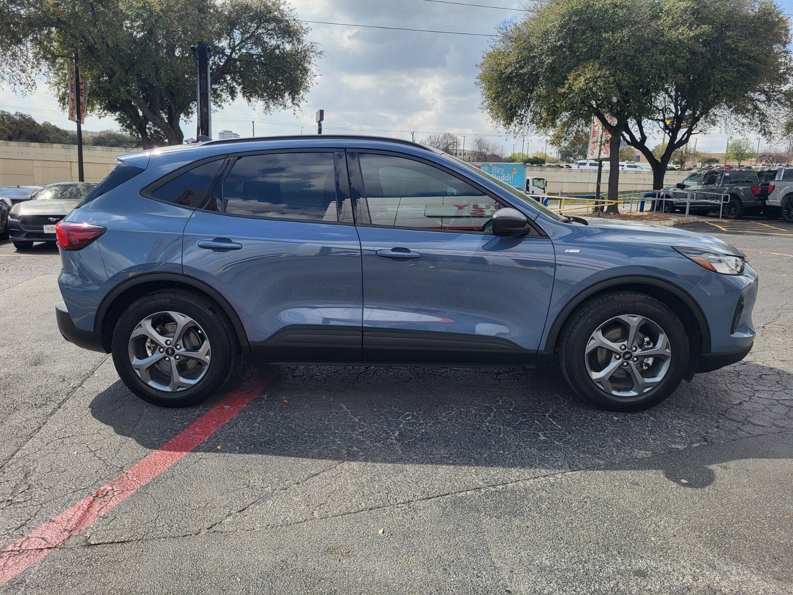 2025 Ford Escape ST-Line