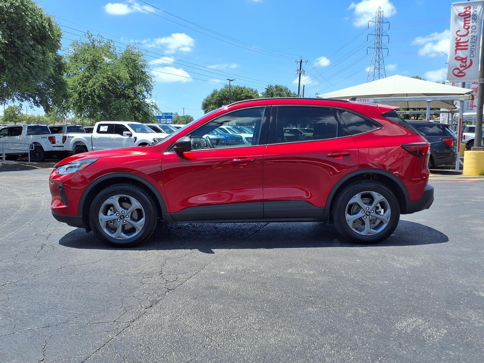 2025 Ford Escape ST-Line