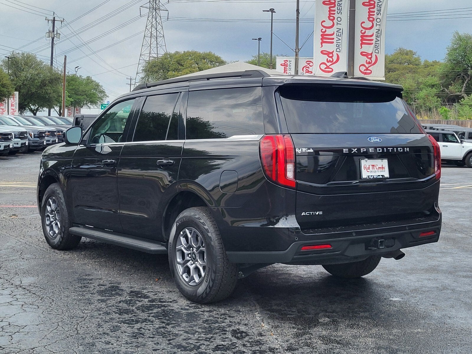 2025 Ford Expedition Active