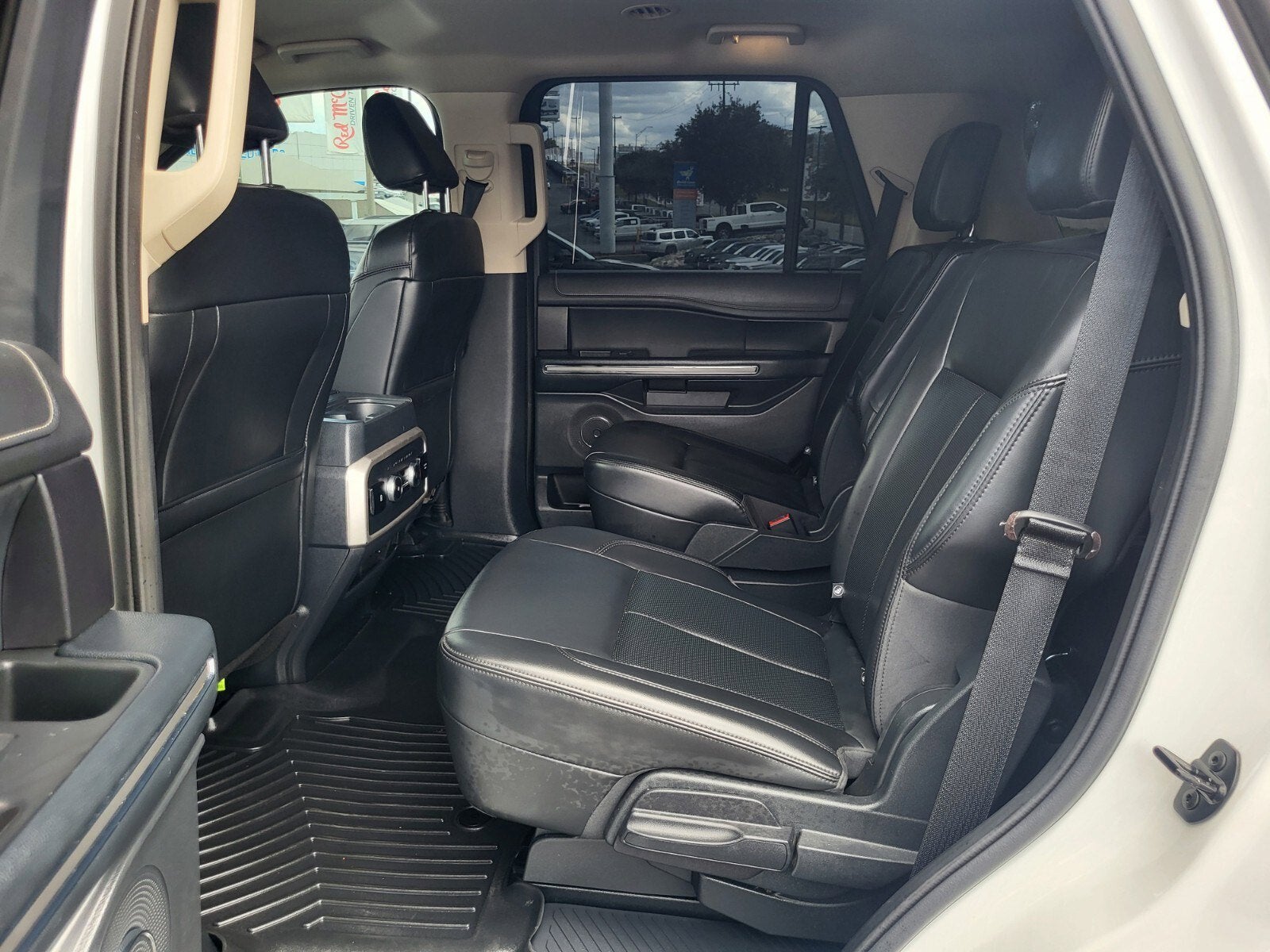 2023 Ford Expedition XLT