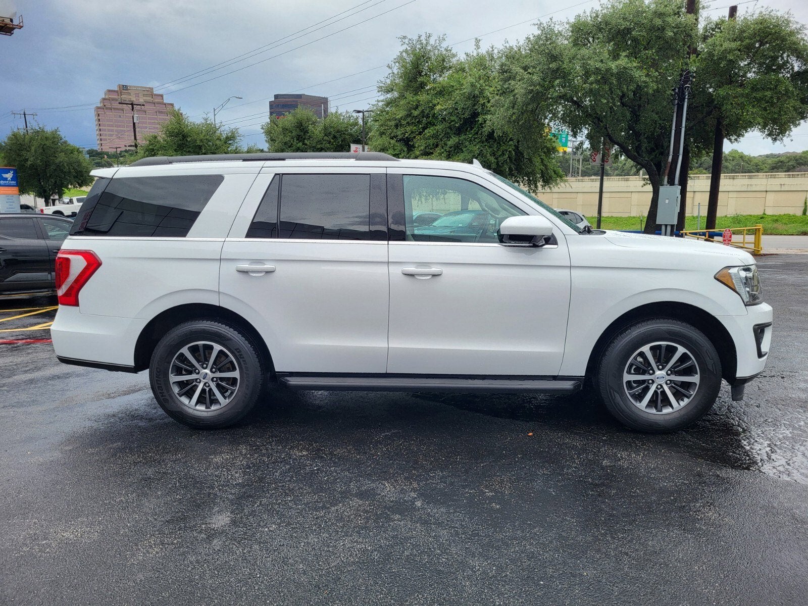 2021 Ford Expedition XLT