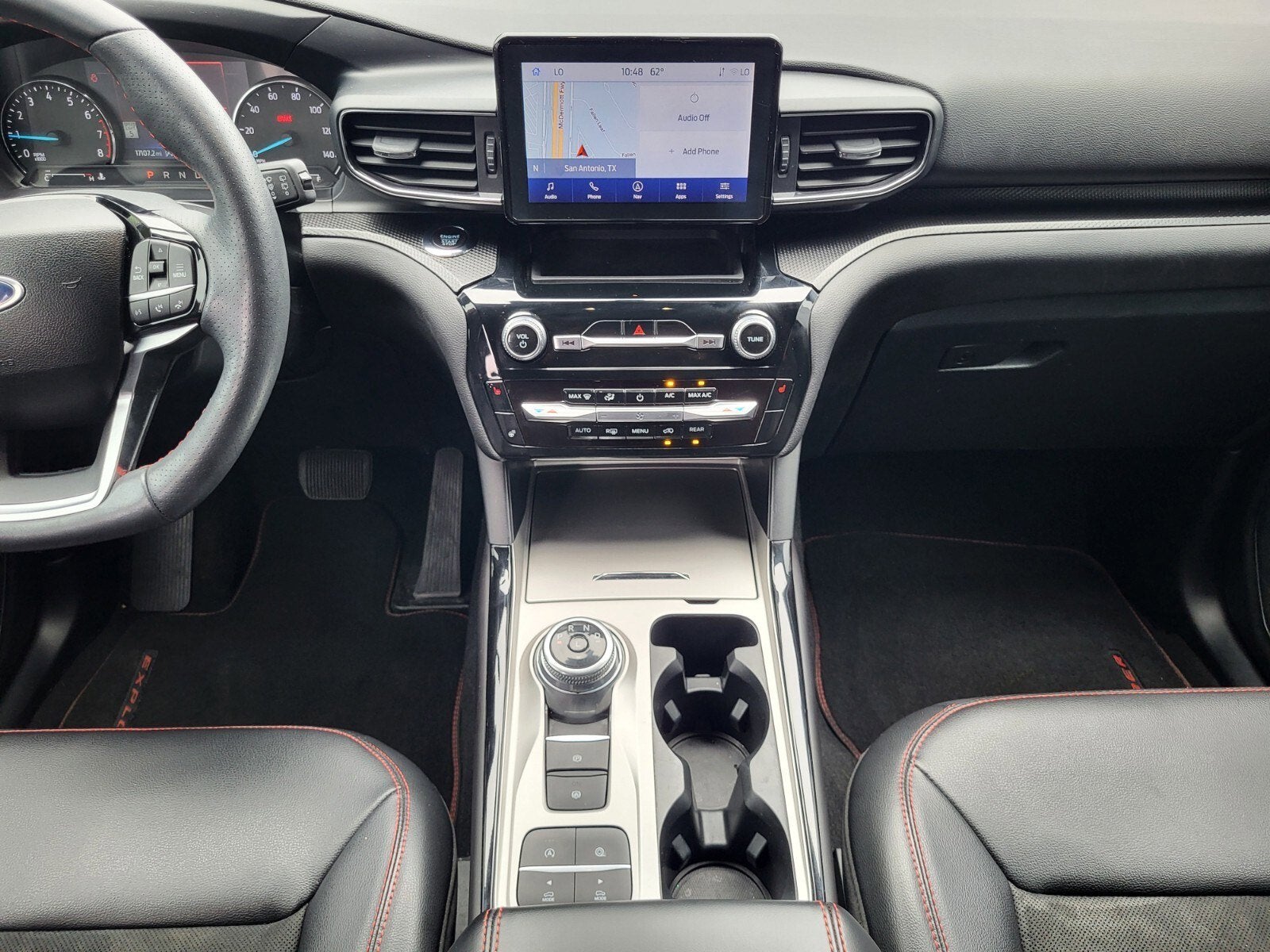 2024 Ford Explorer ST-Line