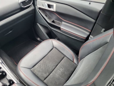 2024 Ford Explorer ST-Line