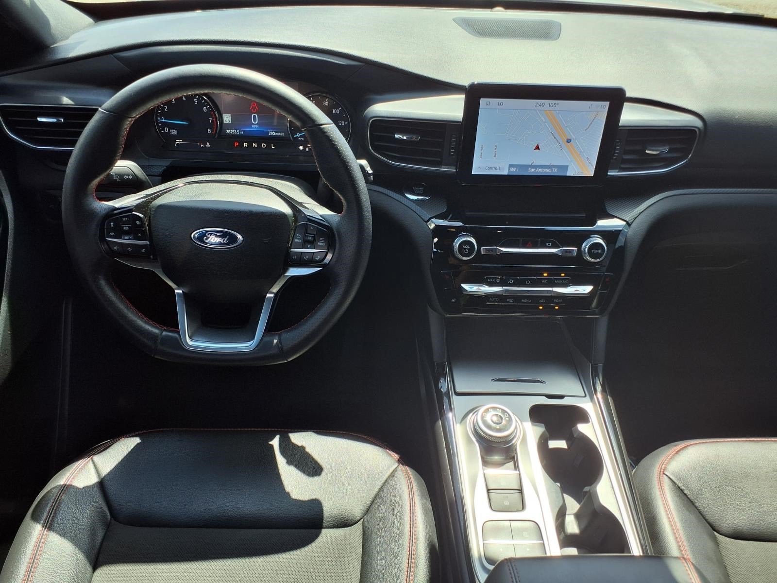 2023 Ford Explorer ST-Line