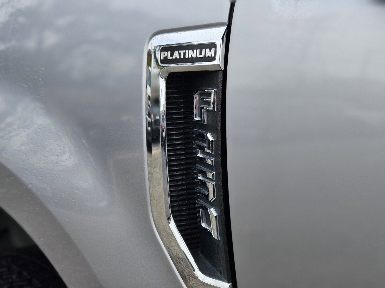 2022 Ford Super Duty F-250 SRW Platinum