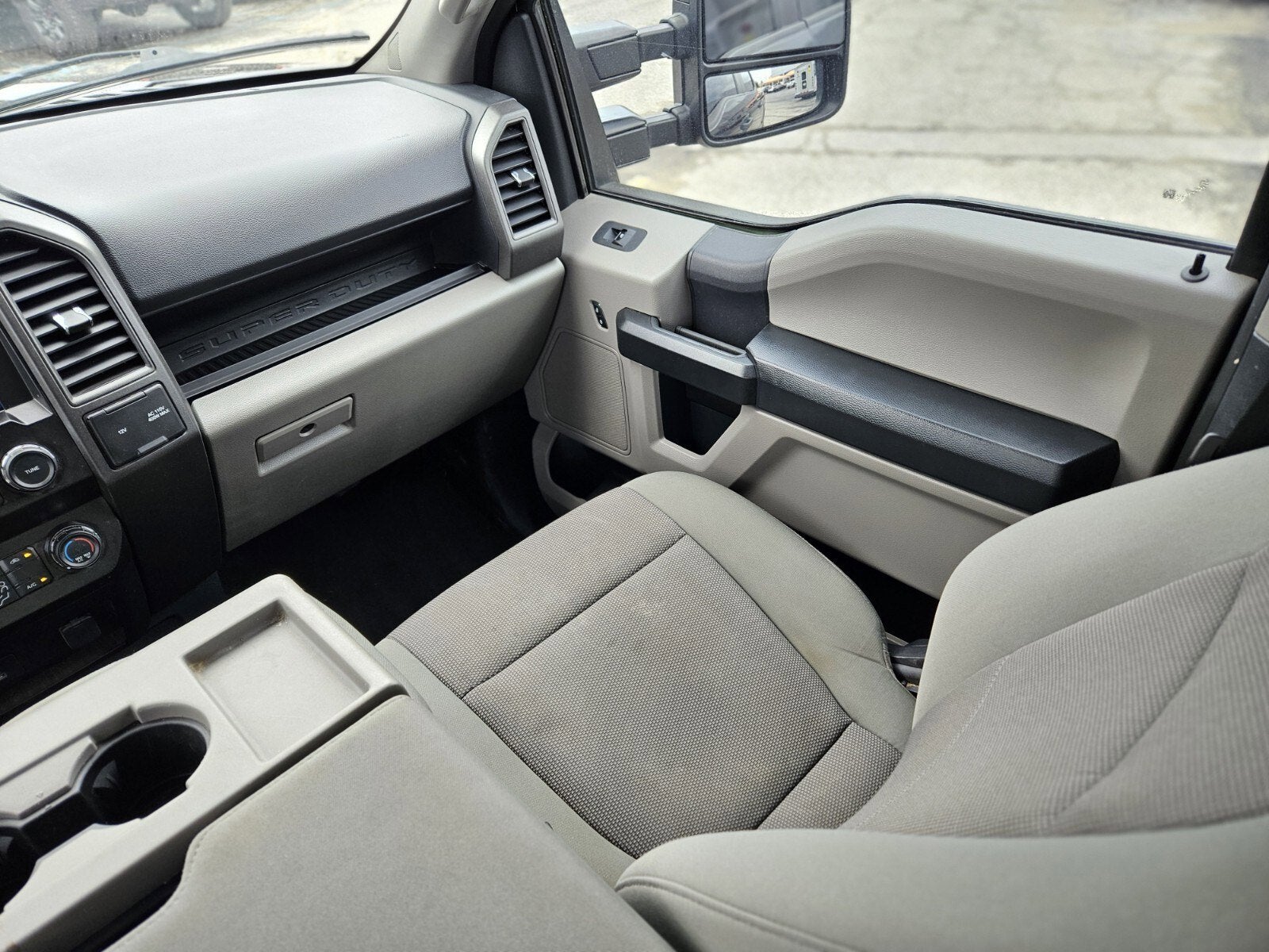 2022 Ford Super Duty F-250 SRW XL